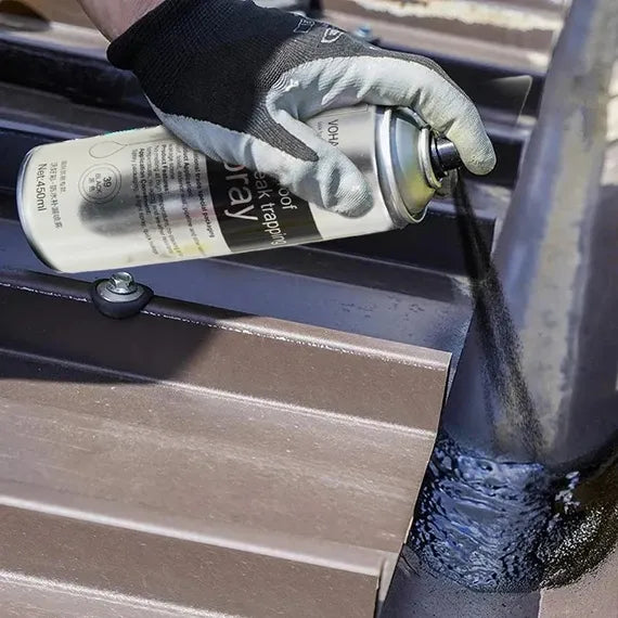 Spray d'étanchéité noir imperméable